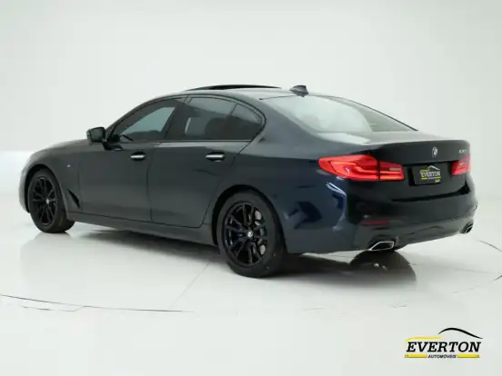 BMW-530i-2.0 16V TURBO GASOLINA M SPORT AUTOMÁTICO BMW-530i-2017