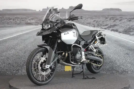 BMW-F 900 GS ADVENTURE-2024