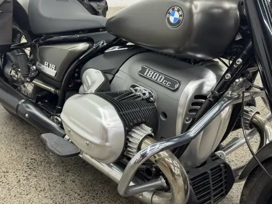 BMW-R 18-2023