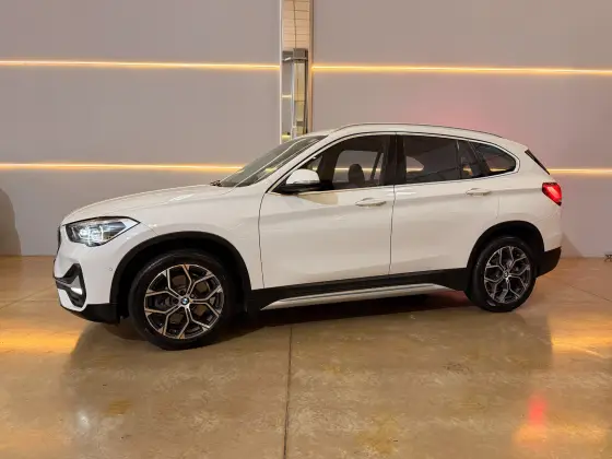 BMW X1 2.0 16V TURBO ACTIVEFLEX SDRIVE20I X-LINE 4P AUTOMÁTICO