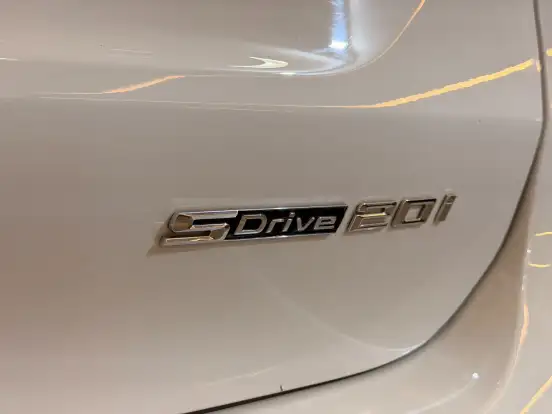 BMW-X1-2.0 16V TURBO ACTIVEFLEX SDRIVE20I X-LINE 4P AUTOMÁTICO BMW-X1-2019
