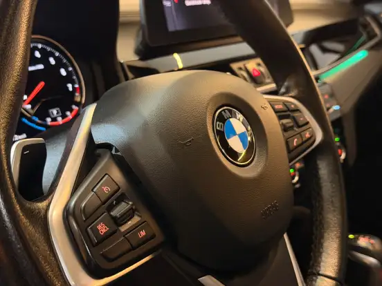 BMW-X1-2.0 16V TURBO ACTIVEFLEX SDRIVE20I X-LINE 4P AUTOMÁTICO BMW-X1-2019