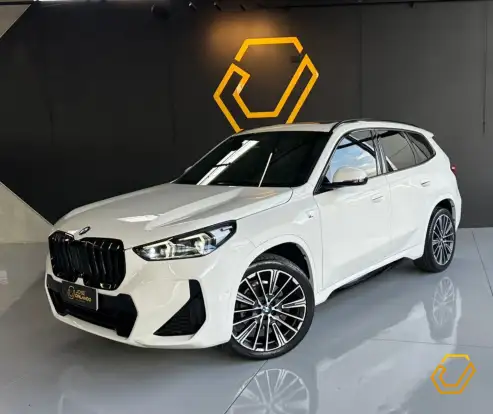 BMW-X1-2024