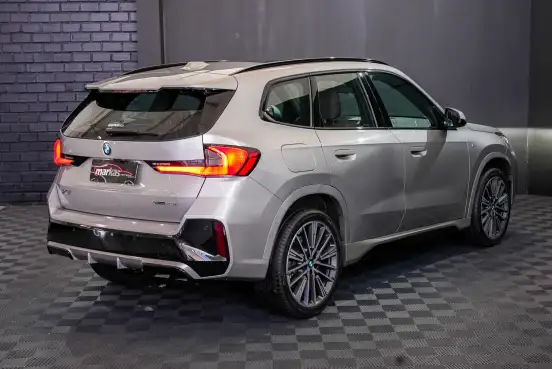 BMW-X1-2024