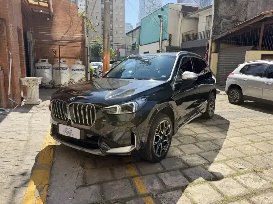 BMW-X1-2023