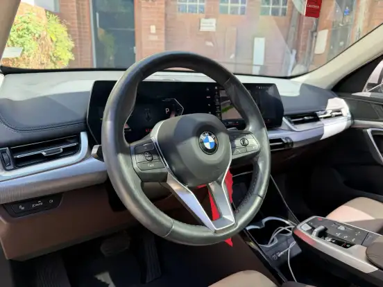 BMW-X1-2.0 16V TURBO GASOLINA SDRIVE20I X-LINE STEPTRONIC BMW-X1-2023
