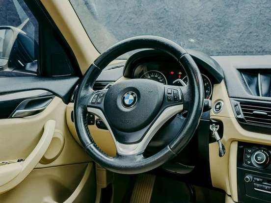 BMW-X1-2.0 16V GASOLINA SDRIVE18I 4P AUTOMÁTICO BMW-X1-2013