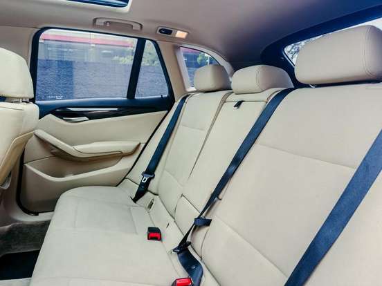 BMW-X1-2.0 16V GASOLINA SDRIVE18I 4P AUTOMÁTICO BMW-X1-2013