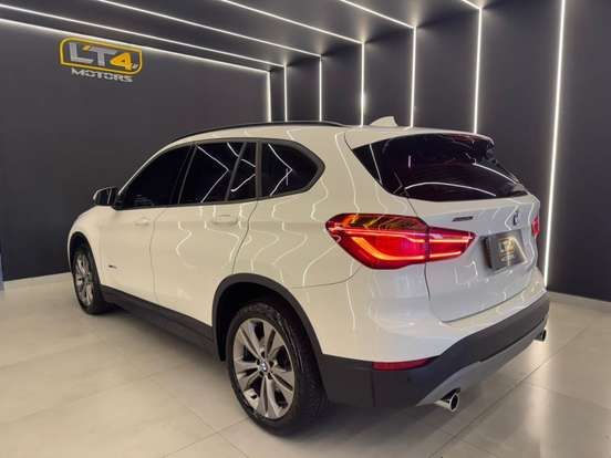 BMW-X1-2.0 16V TURBO ACTIVEFLEX SDRIVE20I 4P AUTOMÁTICO BMW-X1-2017