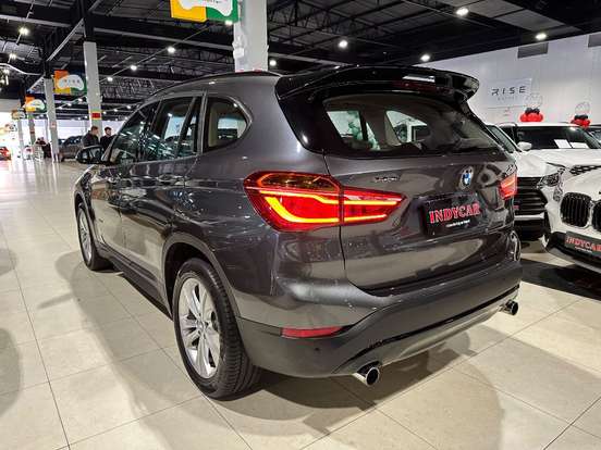 BMW-X1-2.0 16V TURBO ACTIVEFLEX SDRIVE20I 4P AUTOMÁTICO BMW-X1-2017
