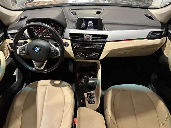 BMW-X1-2.0 16V TURBO ACTIVEFLEX SDRIVE20I 4P AUTOMÁTICO BMW-X1-2017