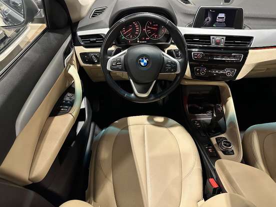 BMW-X1-2.0 16V TURBO ACTIVEFLEX SDRIVE20I 4P AUTOMÁTICO BMW-X1-2017