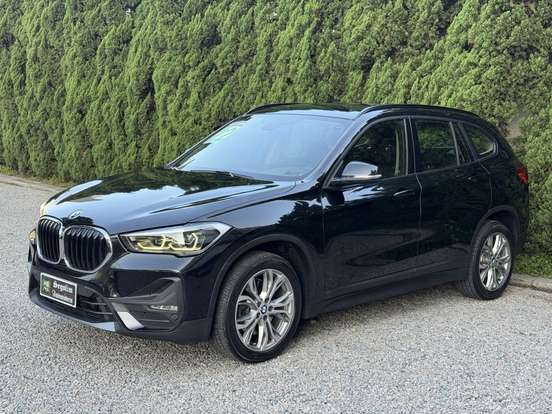 BMW-X1-2021
