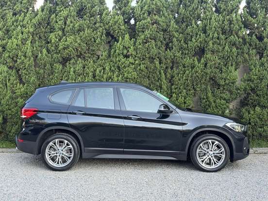 BMW-X1-2021
