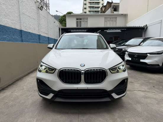 BMW-X1-2.0 16V TURBO ACTIVEFLEX SDRIVE20I GP 4P AUTOMÁTICO BMW-X1-2022