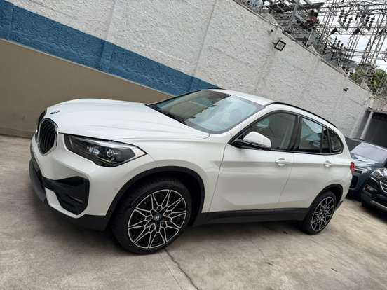 BMW-X1-2.0 16V TURBO ACTIVEFLEX SDRIVE20I GP 4P AUTOMÁTICO BMW-X1-2022