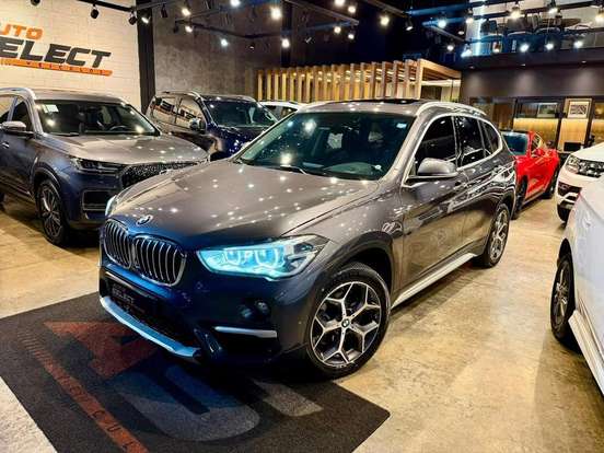 BMW-X1-2.0 16V TURBO ACTIVEFLEX SDRIVE20I X-LINE 4P AUTOMÁTICO BMW-X1-2019