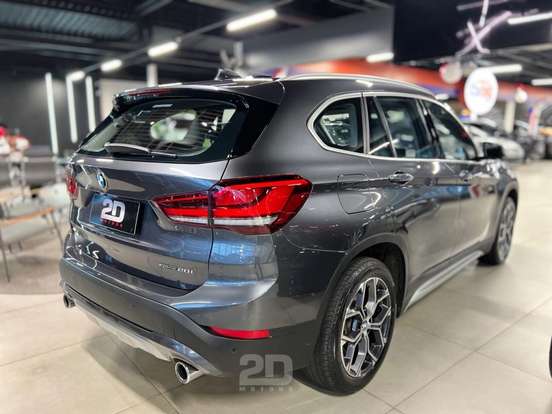BMW-X1-2.0 16V TURBO ACTIVEFLEX SDRIVE20I X-LINE 4P AUTOMÁTICO BMW-X1-2021