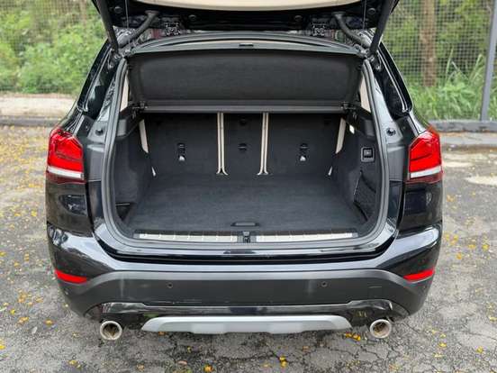 BMW-X1-2.0 16V TURBO ACTIVEFLEX SDRIVE20I X-LINE PLUS 4P AUTOMÁTICO BMW-X1-2022