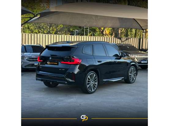 BMW-X1-2023
