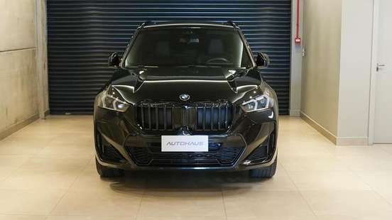 BMW-X1-2025