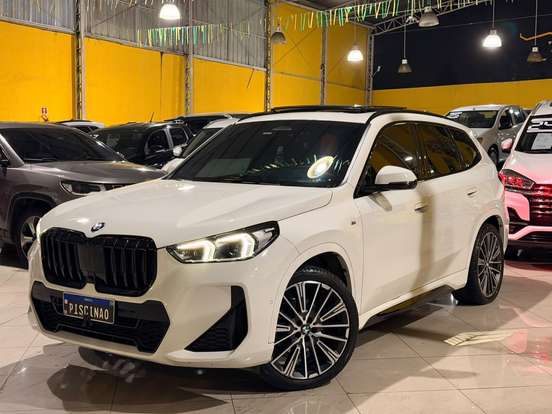 BMW-X1-2024