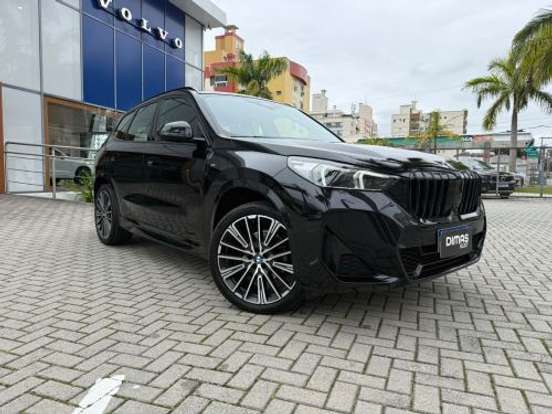 BMW-X1-2.0 16V TURBO GASOLINA SDRIVE20I M SPORT STEPTRONIC BMW-X1-2024