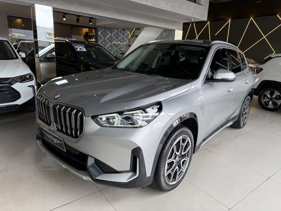 BMW-X1-2.0 16V TURBO GASOLINA SDRIVE20I X-LINE STEPTRONIC BMW-X1-2024