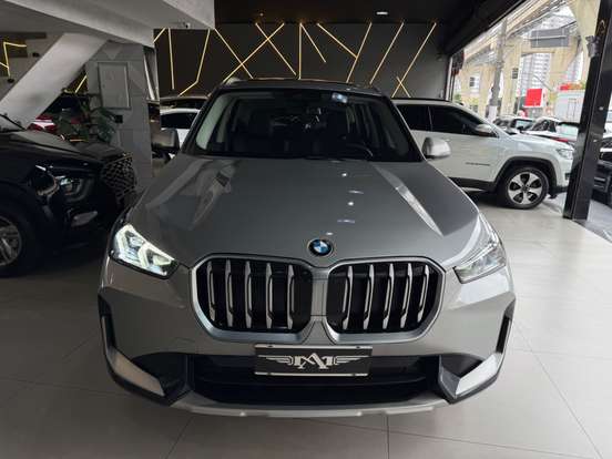 BMW-X1-2024