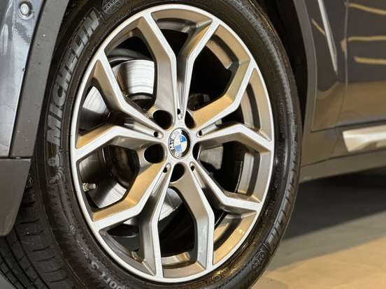 BMW-X3-2.0 16V GASOLINA X LINE XDRIVE20I STEPTRONIC BMW-X3-2019