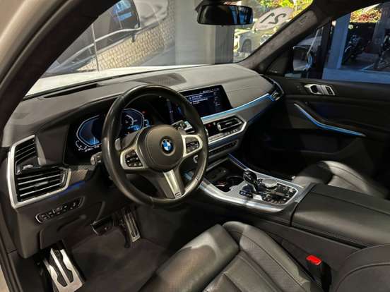 BMW-X5-3.0 I6 TURBO HÍBRIDO XDRIVE45E M SPORT AUTOMÁTICO BMW-X5-2020
