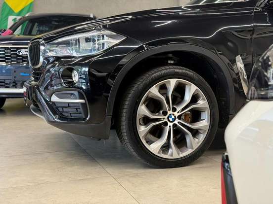 BMW-X6-2016