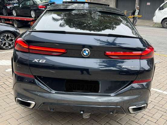 BMW-X6-3.0 TWINPOWER GASOLINA XDRIVE40I M SPORT AUTOMÁTICO BMW-X6-2023