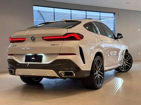 BMW-X6-3.0 TWINPOWER GASOLINA XDRIVE40I M SPORT AUTOMÁTICO BMW-X6-2025