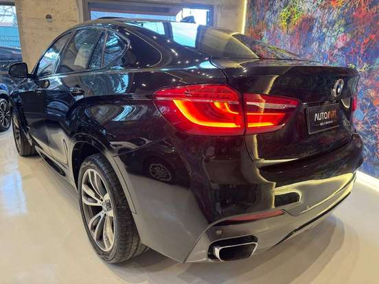 BMW-X6-4.4 M SPORT 4X4 COUPÉ V8 32V BI-TURBO GASOLINA 4P AUTOMÁTICO BMW-X6-2015