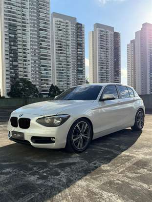BMW-118i-2013