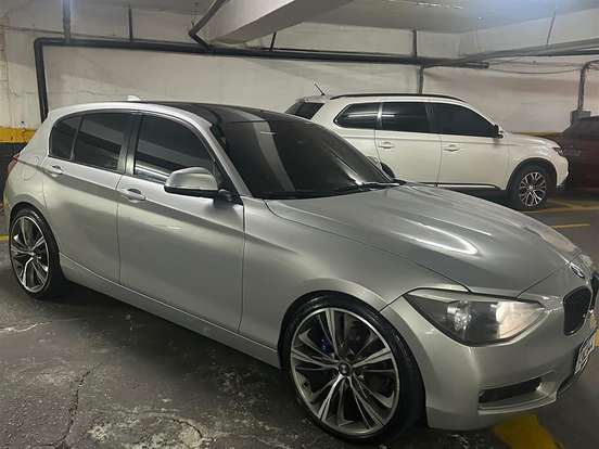 BMW-118i-1.6 SPORT GP 16V TURBO GASOLINA 4P AUTOMÁTICO BMW-118i-2012