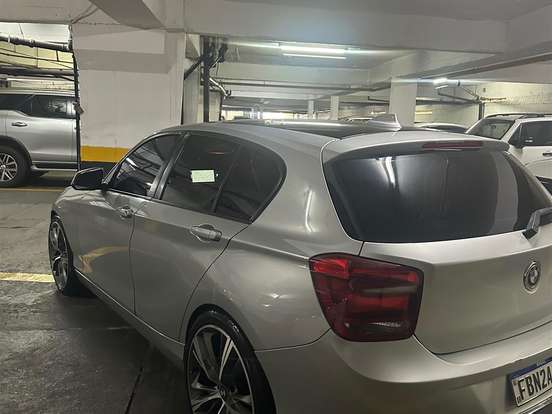 BMW-118i-1.6 SPORT GP 16V TURBO GASOLINA 4P AUTOMÁTICO BMW-118i-2012