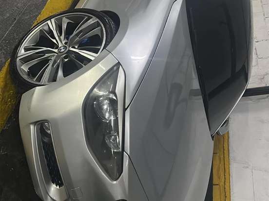 BMW-118i-1.6 SPORT GP 16V TURBO GASOLINA 4P AUTOMÁTICO BMW-118i-2012