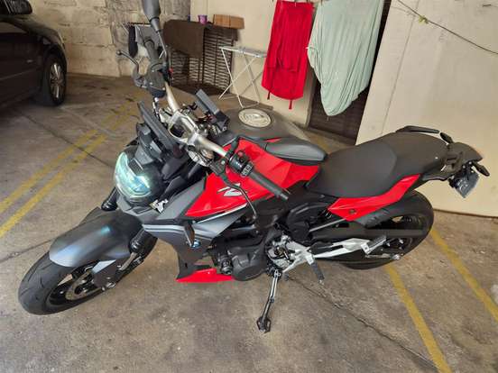 BMW-F 900 R SPORT PLUS-2024