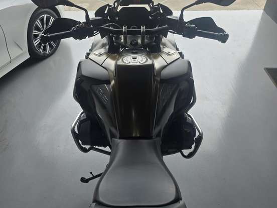 BMW-R 1250 GS ADVENTURE PREMIUM + EXCLUSIVE BMW-R 1250 GS ADVENTURE PREMIUM + EXCLUSIVE-2020