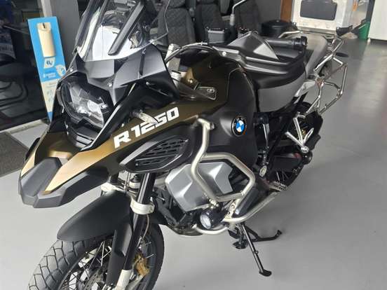 BMW-R 1250 GS ADVENTURE PREMIUM + EXCLUSIVE BMW-R 1250 GS ADVENTURE PREMIUM + EXCLUSIVE-2020