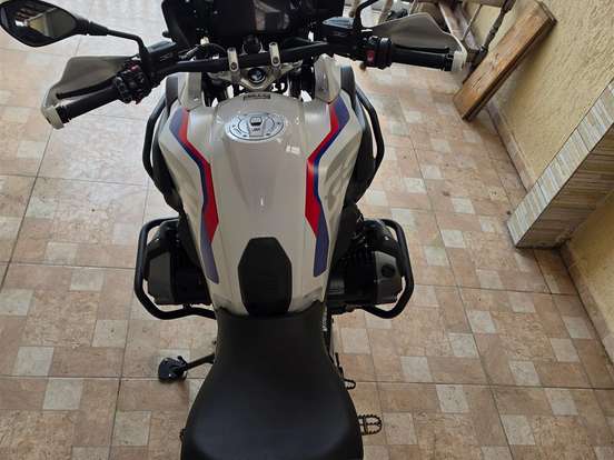 BMW-R 1250 GS ADVENTURE PREMIUM RALLYE BMW-R 1250 GS ADVENTURE PREMIUM RALLYE-2023