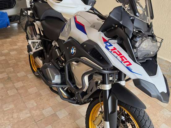 BMW-R 1250 GS ADVENTURE PREMIUM RALLYE BMW-R 1250 GS ADVENTURE PREMIUM RALLYE-2023