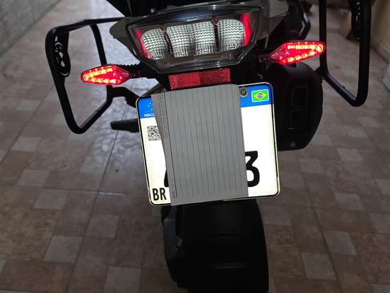 BMW-R 1250 GS ADVENTURE PREMIUM RALLYE BMW-R 1250 GS ADVENTURE PREMIUM RALLYE-2023