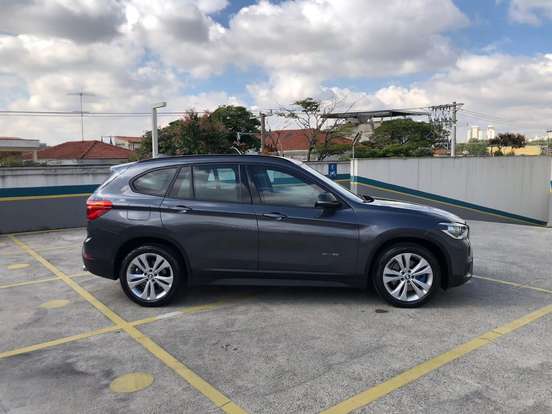 BMW-X1-2.0 16V TURBO ACTIVEFLEX SDRIVE20I 4P AUTOMÁTICO BMW-X1-2017