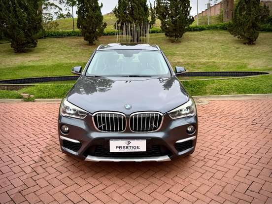 BMW-X1-2.0 16V TURBO ACTIVEFLEX SDRIVE20I X-LINE 4P AUTOMÁTICO BMW-X1-2018