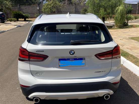 BMW-X1-2.0 16V TURBO ACTIVEFLEX SDRIVE20I X-LINE 4P AUTOMÁTICO BMW-X1-2022