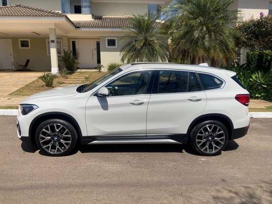 BMW-X1-2022