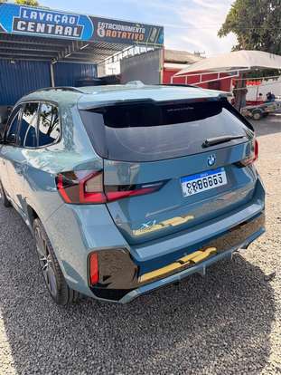 BMW-X1-2024